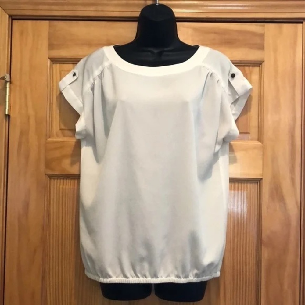 LOFT Women's Ivory Crepe Blouse with Button Detail